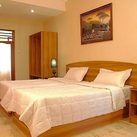 Auberge Le Rajah Катр-Борн Экстерьер фото
